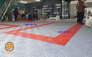 tam-nhua-lot-san-gara-o-to