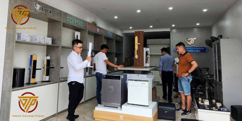 Két sắt điện tử